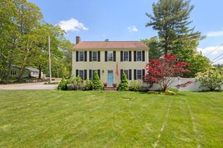 169 Brook St, Franklin, MA 02038