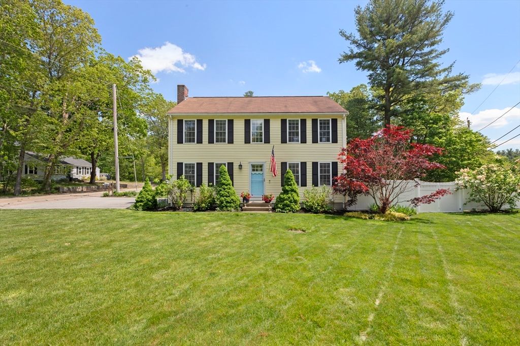 169 Brook St, Franklin, MA 02038
