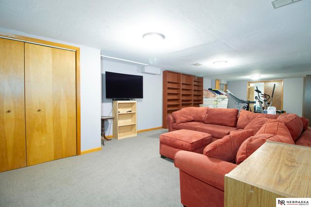 4700 S 84th Street, Lincoln, NE 68516