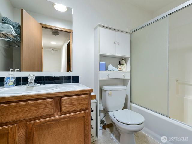 22526 SE 187th Street, Maple Valley, WA 98038