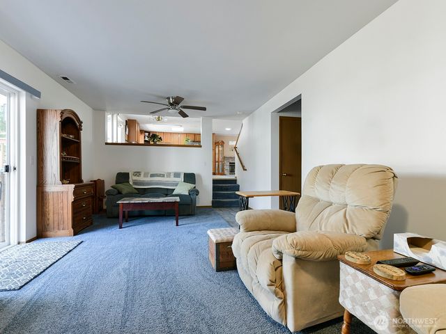 22526 SE 187th Street, Maple Valley, WA 98038