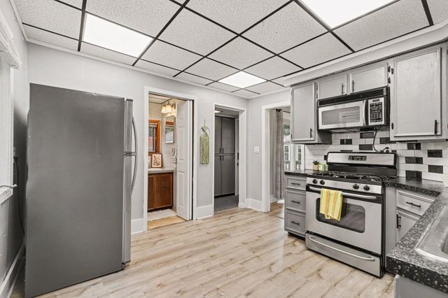 1537 Powers Avenue Nw, City Of Grand Rapids, MI 49504