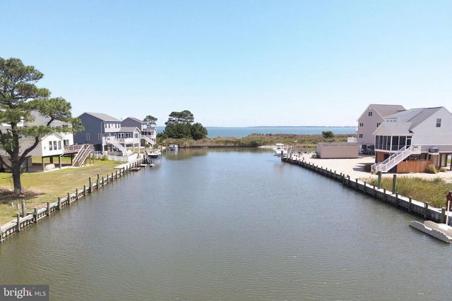 933 SAILORS CT, Greenbackville, VA 23356