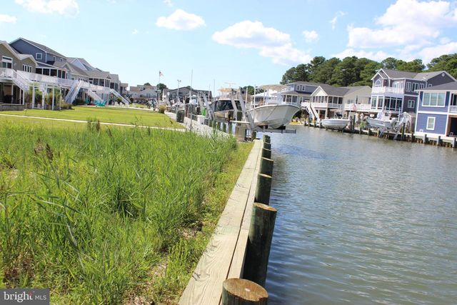 933 SAILORS CT, Greenbackville, VA 23356