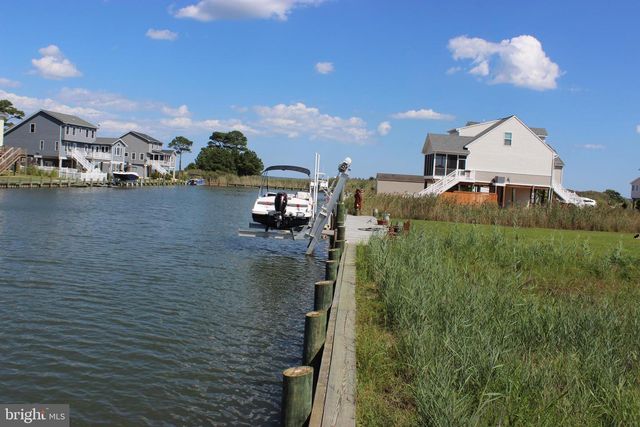 933 SAILORS CT, Greenbackville, VA 23356