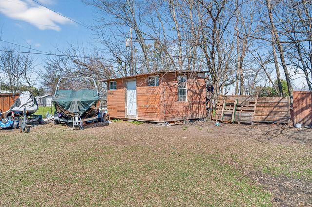 1112 Fm 1839, Corsicana, TX 75110