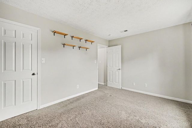 417 Hollyhock Court, Trenton, OH 45067