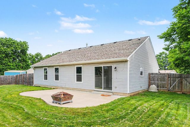 417 Hollyhock Court, Trenton, OH 45067