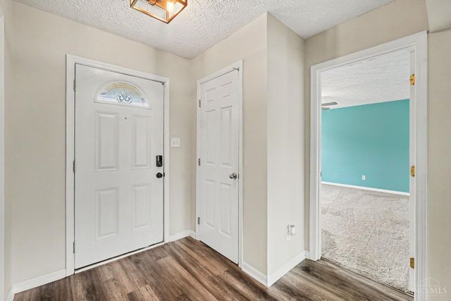 417 Hollyhock Court, Trenton, OH 45067