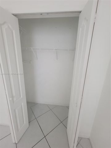 15257 SW 138th Ct ., Miami, FL 33177
