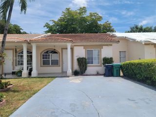 15257 SW 138th Ct ., Miami, FL 33177