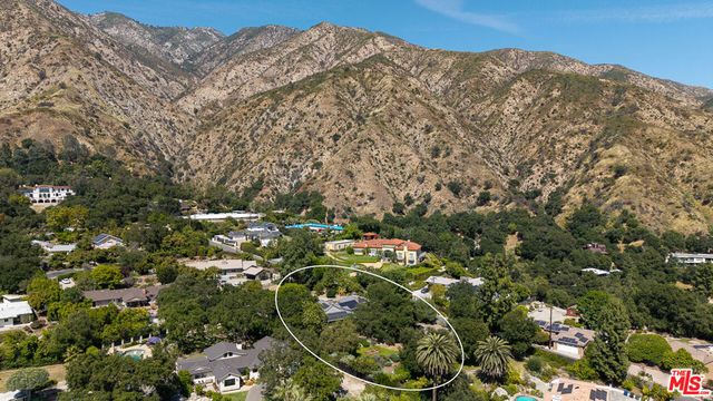 1955 Windover Road, Pasadena, CA 91107