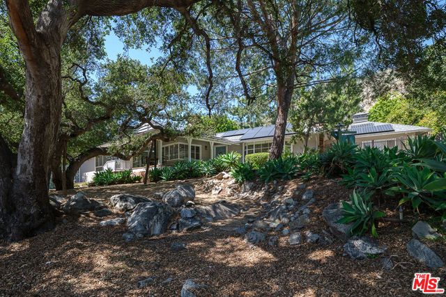 1955 Windover Road, Pasadena, CA 91107