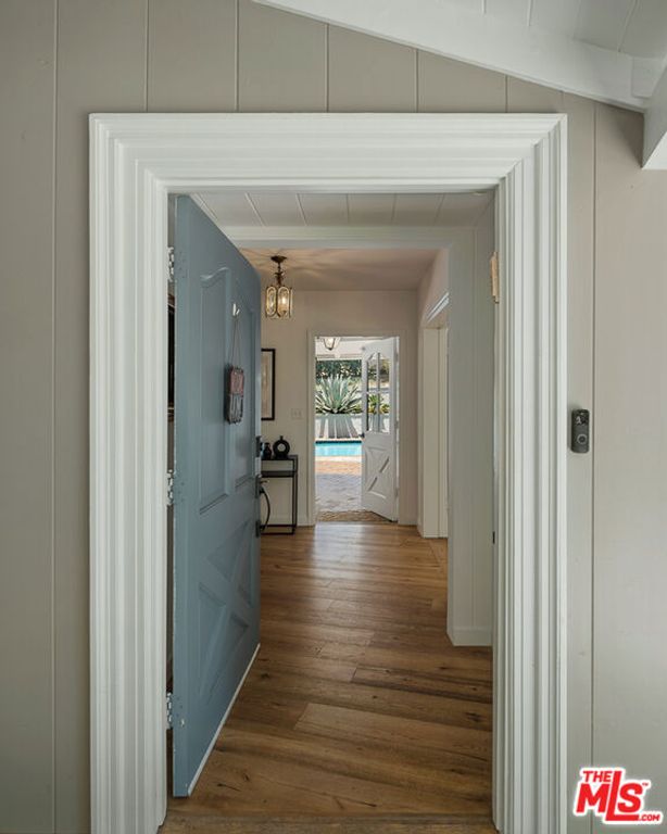 Image 11 of property listing at 1955 Windover Road, Pasadena, CA 91107