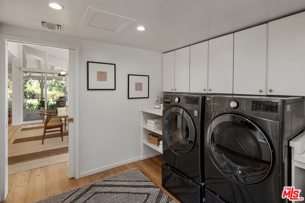 Image 28 of property listing at 1955 Windover Road, Pasadena, CA 91107