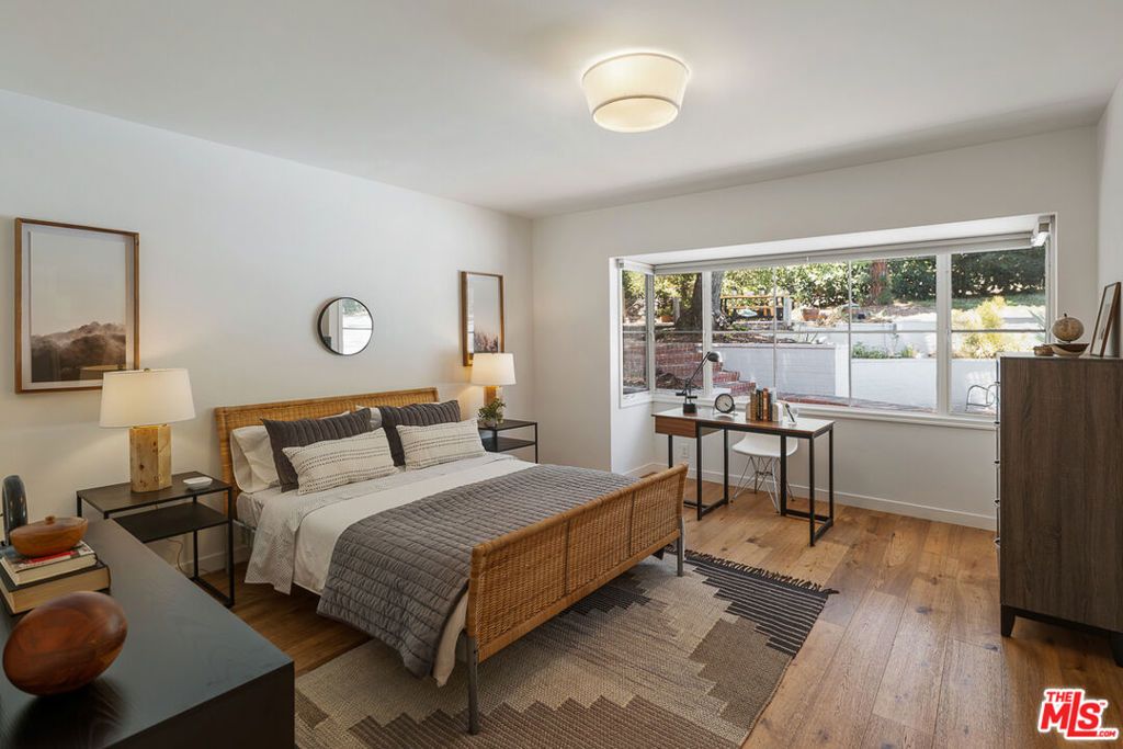 Image 29 of property listing at 1955 Windover Road, Pasadena, CA 91107