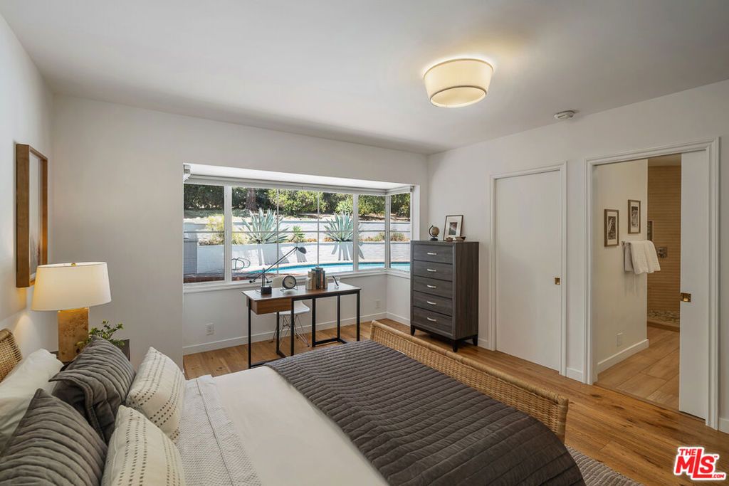 Image 30 of property listing at 1955 Windover Road, Pasadena, CA 91107