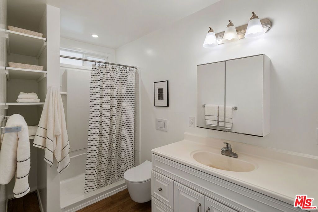Image 46 of property listing at 1955 Windover Road, Pasadena, CA 91107