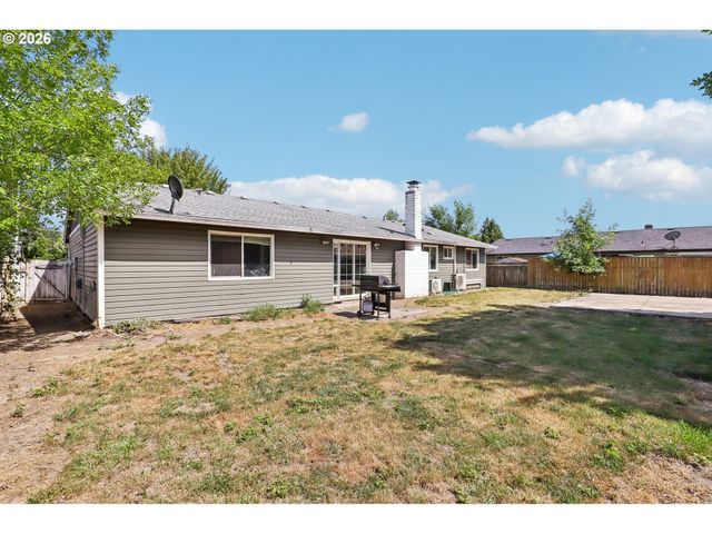 1759 Ne 24TH Ave, Hillsboro, OR 97124