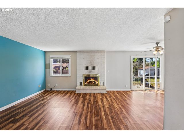 1759 Ne 24TH Ave, Hillsboro, OR 97124