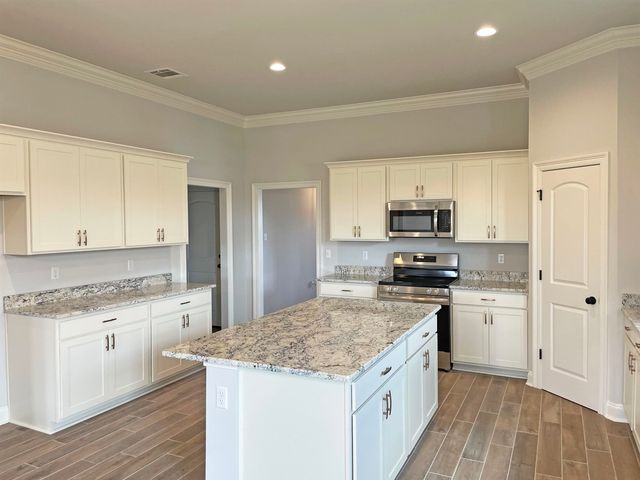 354 Rue Evangeline, Houma, LA 70364