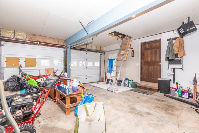 8 Hickory Hill Road, New Britain, CT 06052