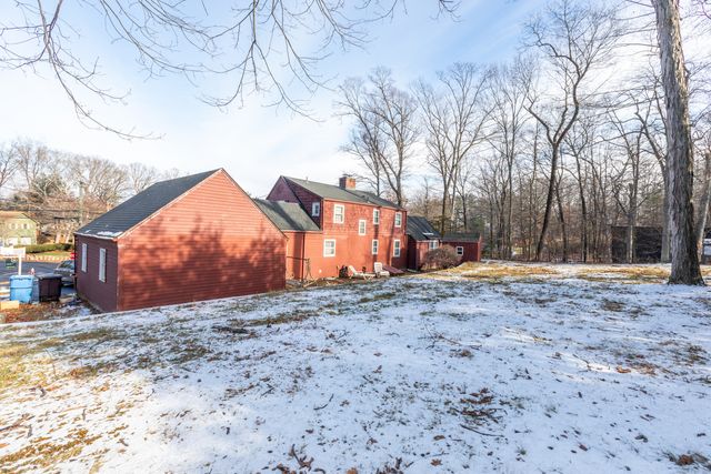 8 Hickory Hill Road, New Britain, CT 06052