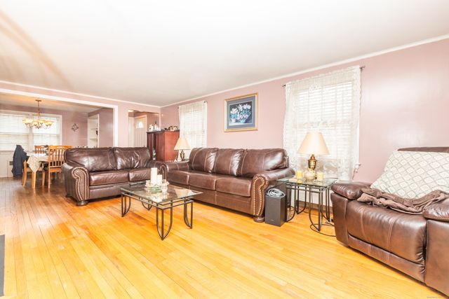 8 Hickory Hill Road, New Britain, CT 06052