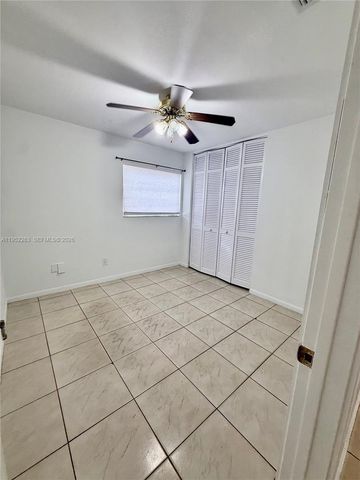 11041 SW 140th Ave, Miami, FL 33186