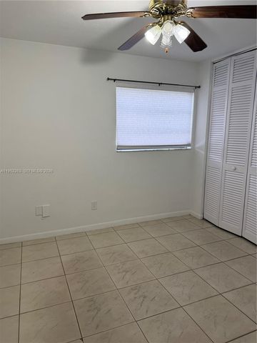 11041 SW 140th Ave, Miami, FL 33186