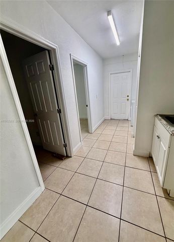 11041 SW 140th Ave, Miami, FL 33186