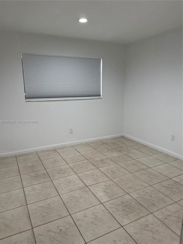 11041 SW 140th Ave, Miami, FL 33186