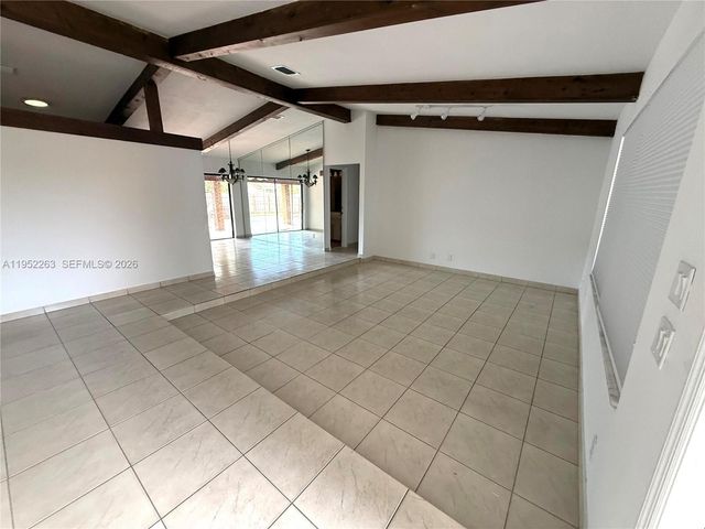 11041 SW 140th Ave, Miami, FL 33186