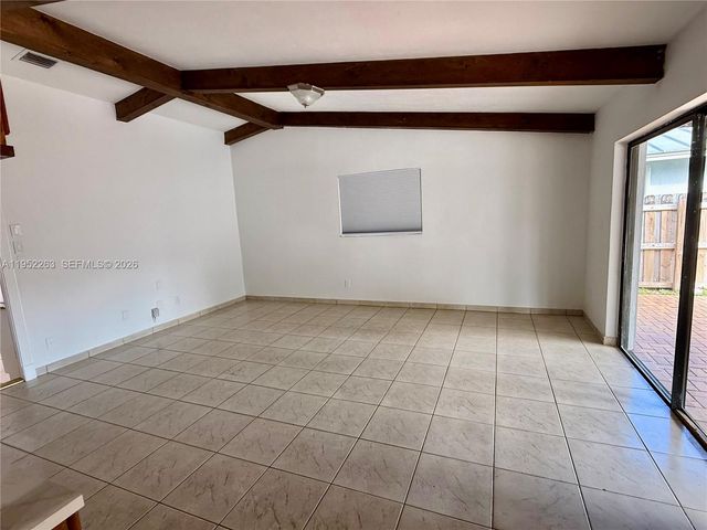 11041 SW 140th Ave, Miami, FL 33186