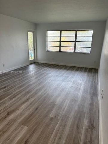 1400 NE 191st Street 308, Miami, FL 33179
