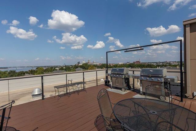648 S Riverside Dr Apt 316, Memphis, TN 38103