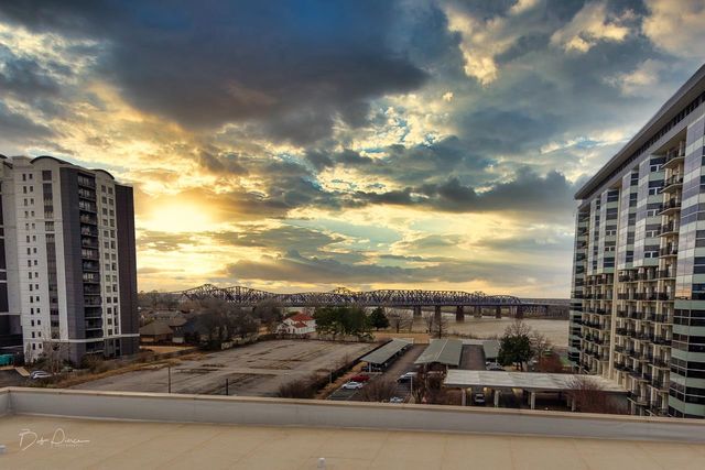 648 S Riverside Dr Apt 316, Memphis, TN 38103