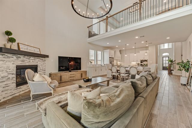 1753 Sir Dustin Lane, Carrollton, TX 75010