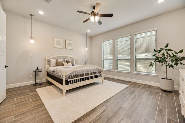 1753 Sir Dustin Lane, Carrollton, TX 75010