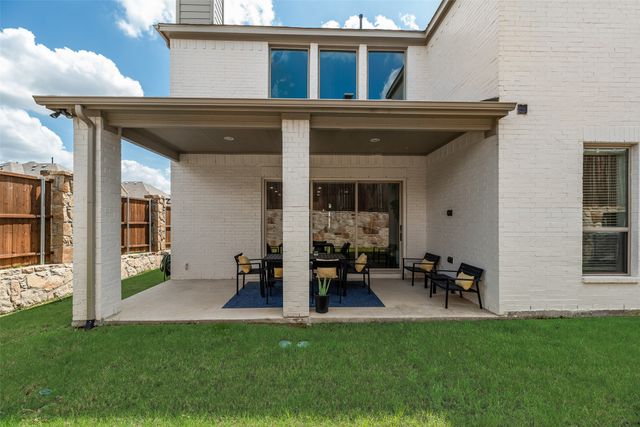 1753 Sir Dustin Lane, Carrollton, TX 75010