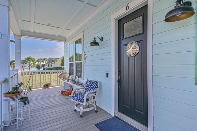 6 Compass Circle, Galveston, TX 77554