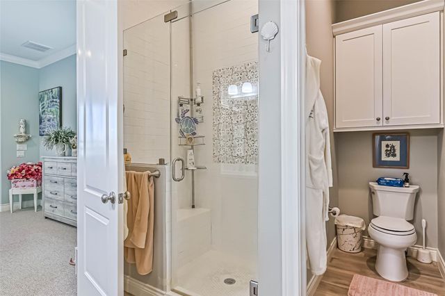 6 Compass Circle, Galveston, TX 77554