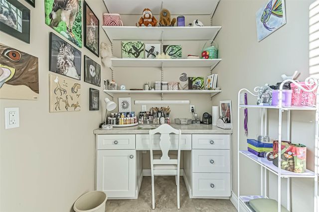 6 Compass Circle, Galveston, TX 77554