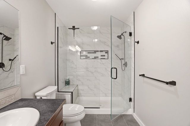 2605 W Graves Rd, Spokane, WA 99208