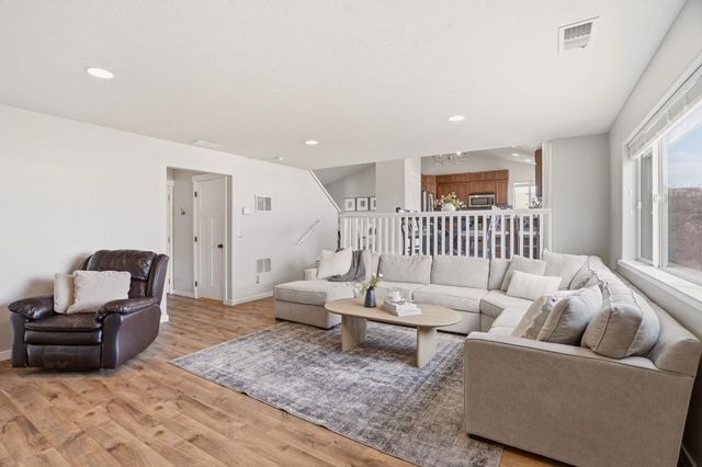 2605 W Graves Rd, Spokane, WA 99208
