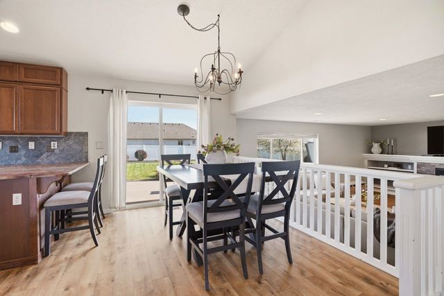 2605 W Graves Rd, Spokane, WA 99208