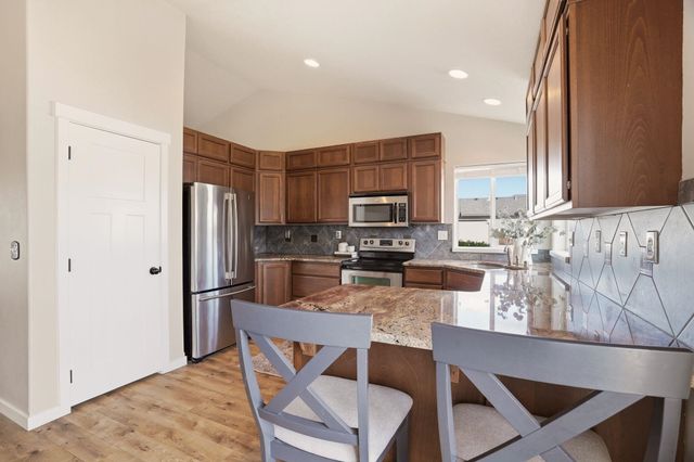 2605 W Graves Rd, Spokane, WA 99208