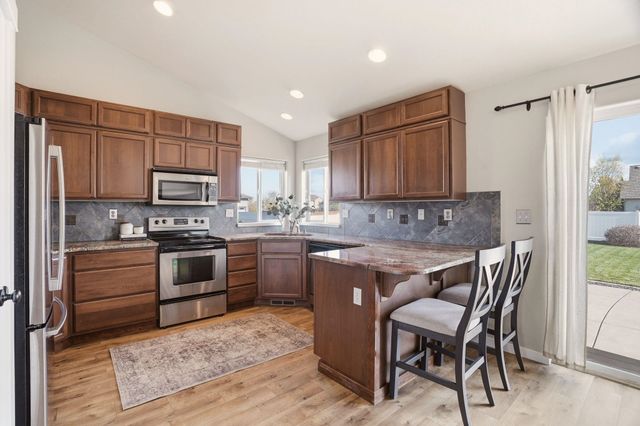 2605 W Graves Rd, Spokane, WA 99208
