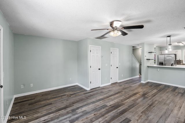 5050 Lamppost Circle, Wilmington, NC 28403