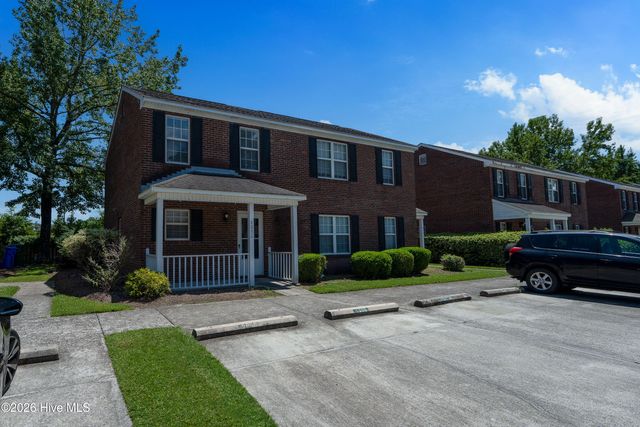 5050 Lamppost Circle, Wilmington, NC 28403